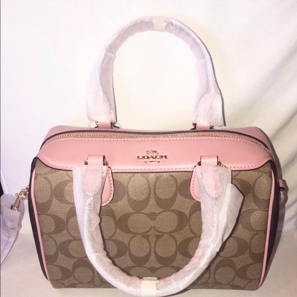🌸 NEW❗️COACH Signature Bennett Bag. 🌸 🎀 🌸 - Picture 2 of 10